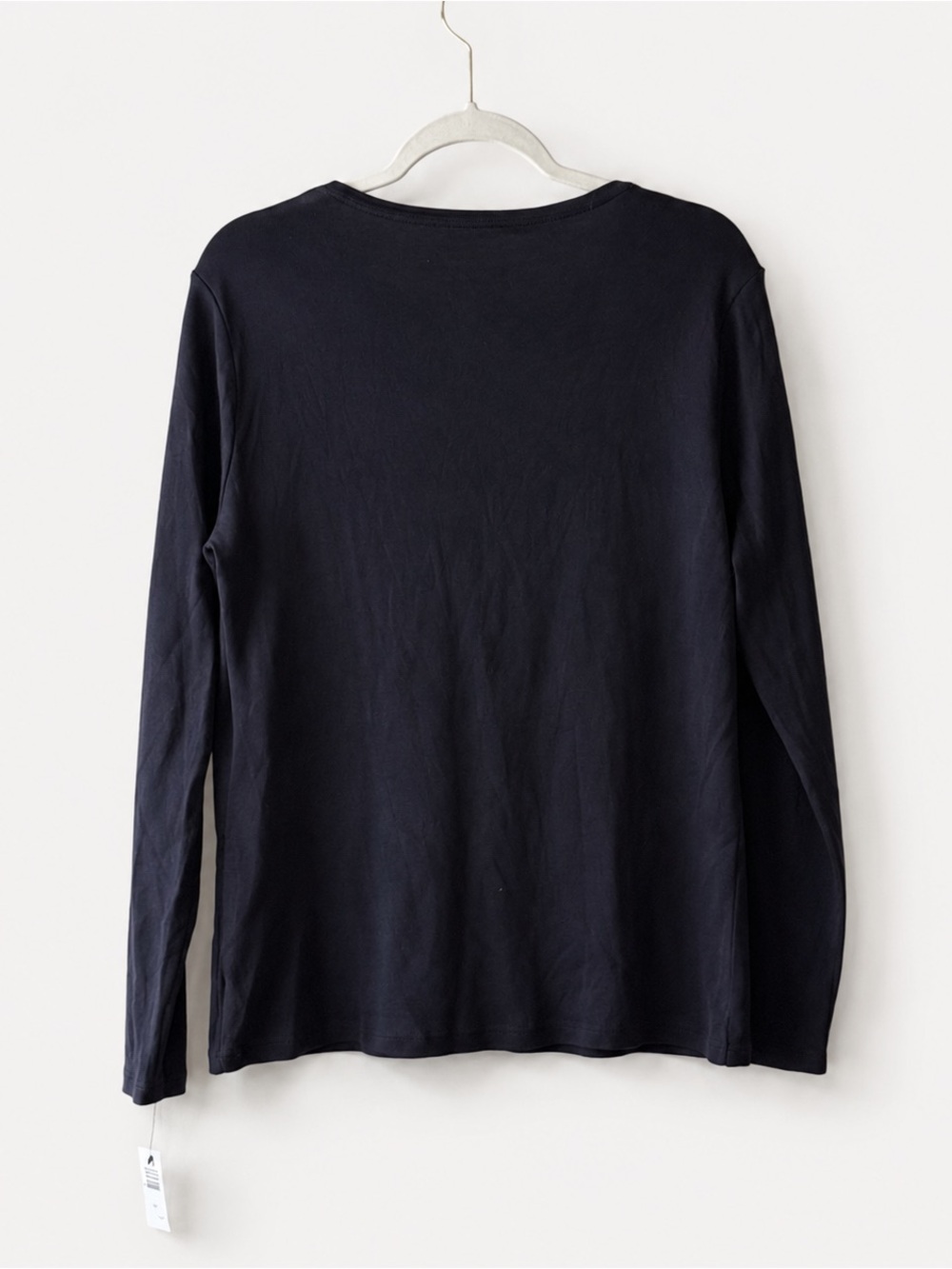 Talbots Tee Women’s L Navy 100% Pima Cotton Long Sleeve Knit Top NWT - Picture 3 of 5